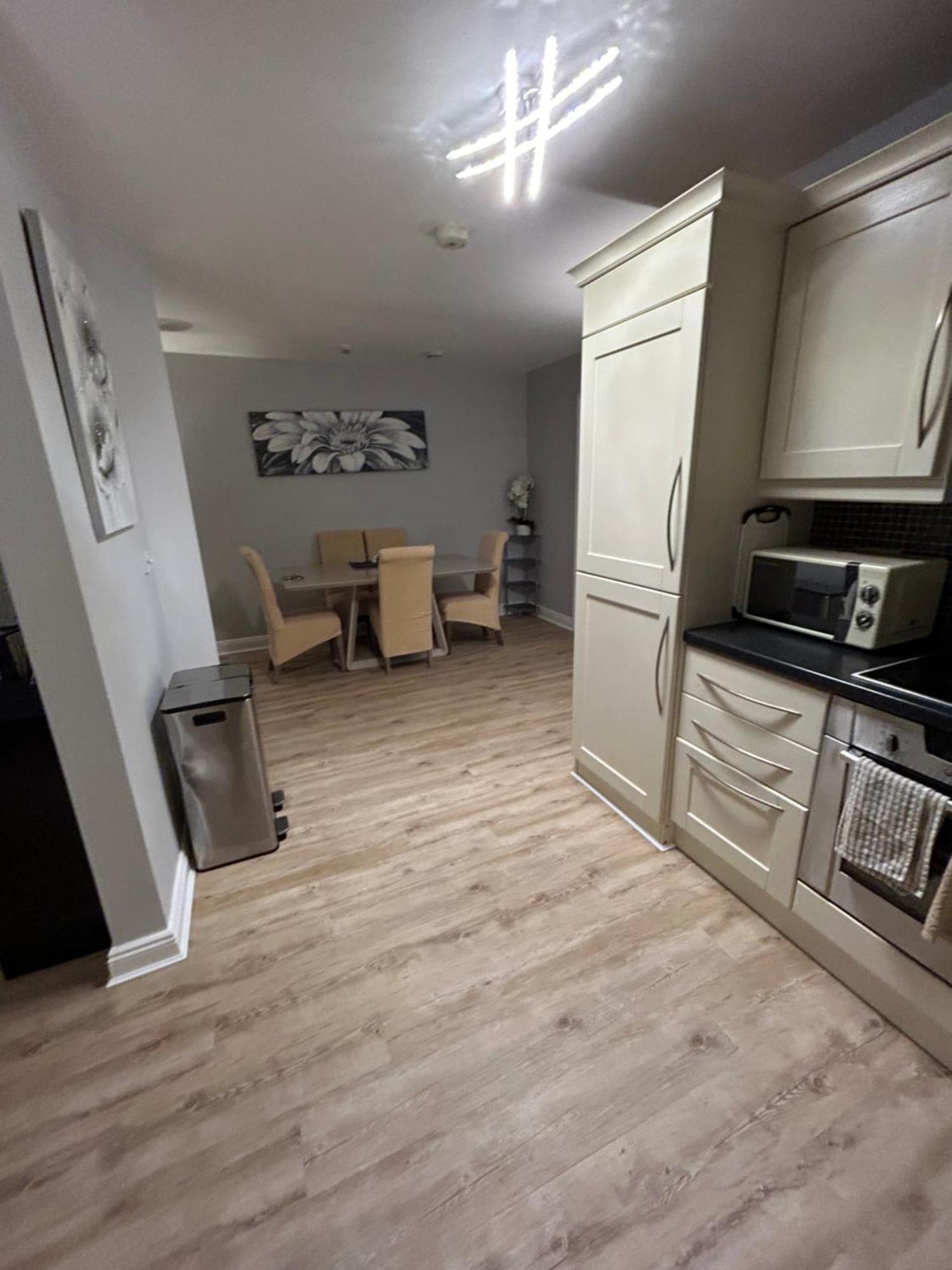 Castlejane Apartment Cork Buitenkant foto